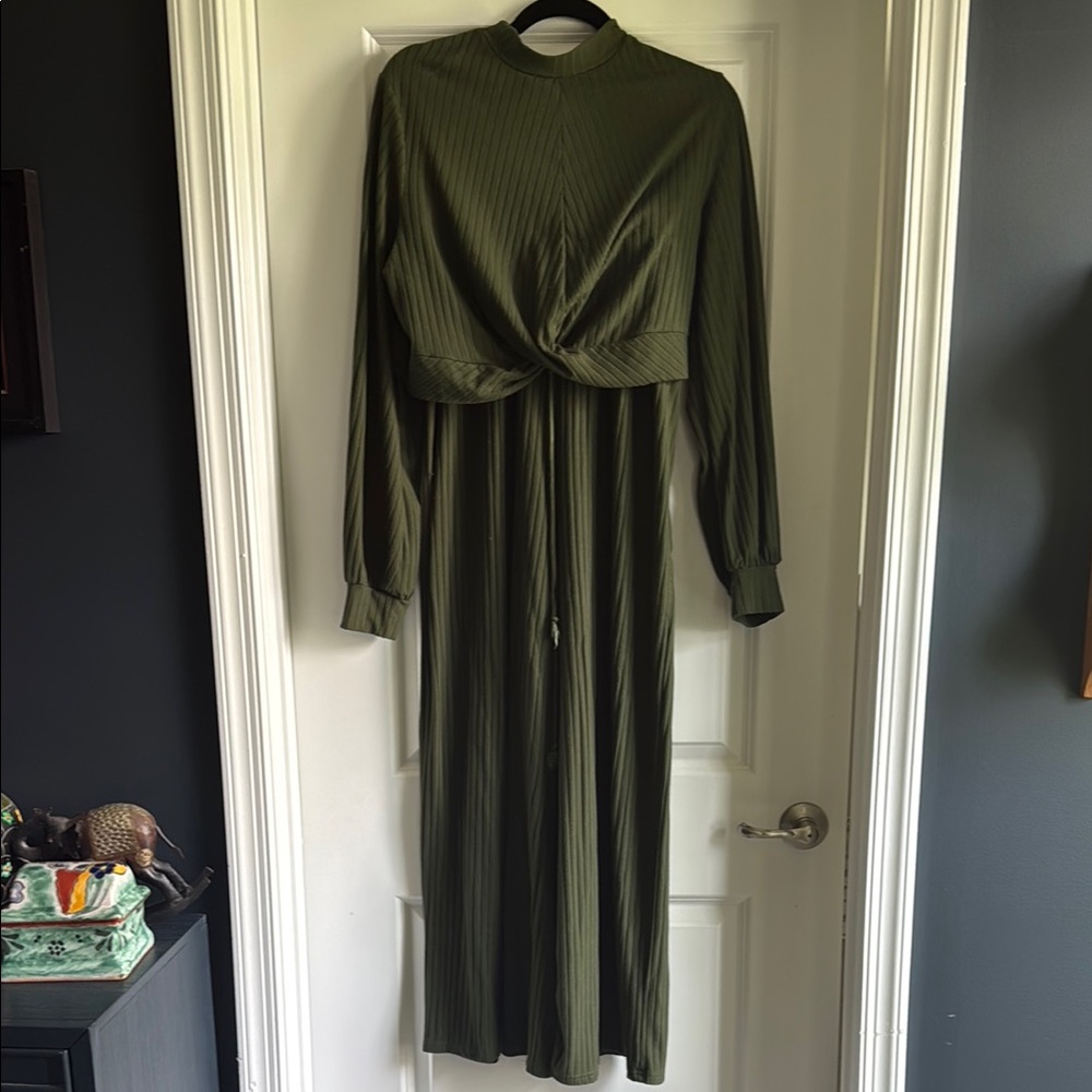 SHEIN Green Wide Leg Jumpsuit with Bishop Sleeves